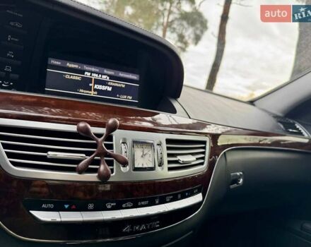 Чорний Мерседес С Клас, об'ємом двигуна 3.5 л та пробігом 176 тис. км за 10999 $, фото 23 на Automoto.ua