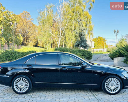 Черный Мерседес С Класс, объемом двигателя 2.99 л и пробегом 347 тыс. км за 13500 $, фото 2 на Automoto.ua