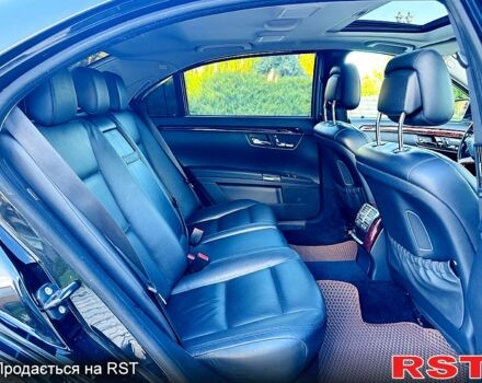 Чорний Мерседес С Клас, об'ємом двигуна 3 л та пробігом 347 тис. км за 14500 $, фото 12 на Automoto.ua