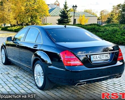 Чорний Мерседес С Клас, об'ємом двигуна 3 л та пробігом 347 тис. км за 14500 $, фото 5 на Automoto.ua