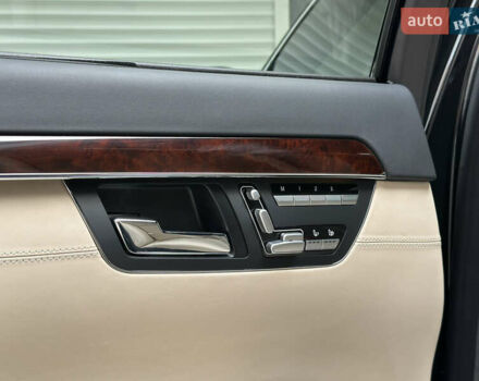 Мерседес С Клас 2009 у Житомирі на Automoto.ua Чорний Мерседес С Клас, об'ємом двигуна 5.46 л та пробігом 211 тис. км за 16555 $, фото 30 на Automoto.ua