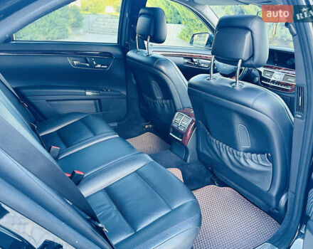 Черный Мерседес С Класс, объемом двигателя 2.99 л и пробегом 347 тыс. км за 13500 $, фото 20 на Automoto.ua