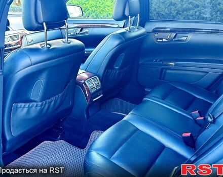 Чорний Мерседес С Клас, об'ємом двигуна 3 л та пробігом 347 тис. км за 14500 $, фото 10 на Automoto.ua