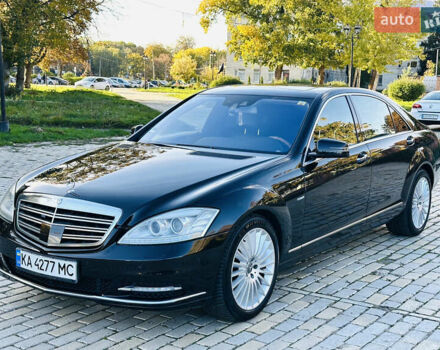Черный Мерседес С Класс, объемом двигателя 2.99 л и пробегом 347 тыс. км за 13500 $, фото 7 на Automoto.ua