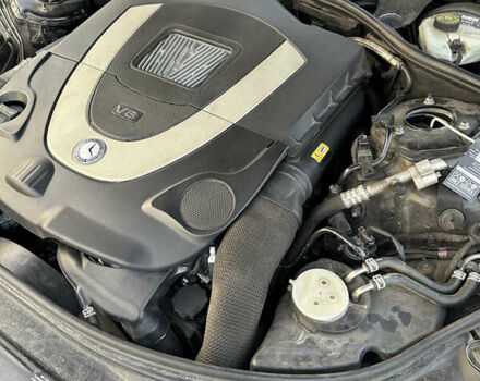 Черный Мерседес С Класс, объемом двигателя 5.5 л и пробегом 170 тыс. км за 17000 $, фото 51 на Automoto.ua