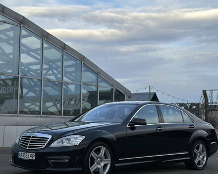 Черный Мерседес С Класс, объемом двигателя 5.5 л и пробегом 170 тыс. км за 17000 $, фото 2 на Automoto.ua