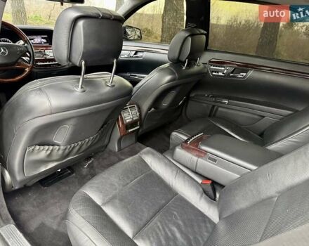 Чорний Мерседес С Клас, об'ємом двигуна 3.5 л та пробігом 176 тис. км за 10800 $, фото 36 на Automoto.ua