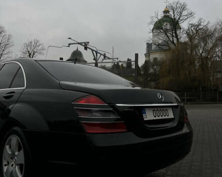 Черный Мерседес С Класс, объемом двигателя 2.99 л и пробегом 295 тыс. км за 14500 $, фото 4 на Automoto.ua