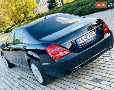 Черный Мерседес С Класс, объемом двигателя 2.99 л и пробегом 347 тыс. км за 13500 $, фото 11 на Automoto.ua