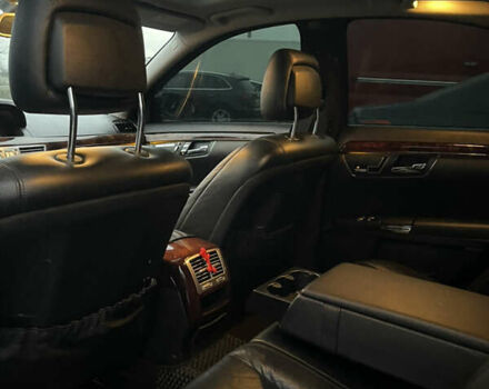 Черный Мерседес С Класс, объемом двигателя 3 л и пробегом 293 тыс. км за 9999 $, фото 15 на Automoto.ua