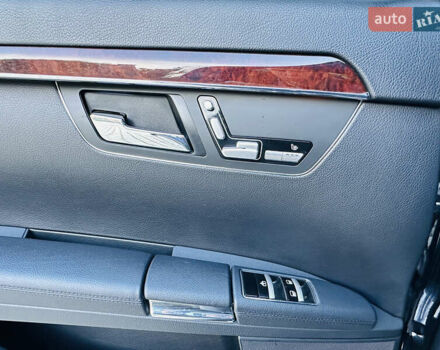 Черный Мерседес С Класс, объемом двигателя 2.99 л и пробегом 347 тыс. км за 13500 $, фото 22 на Automoto.ua