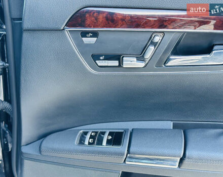 Черный Мерседес С Класс, объемом двигателя 2.99 л и пробегом 347 тыс. км за 13500 $, фото 23 на Automoto.ua