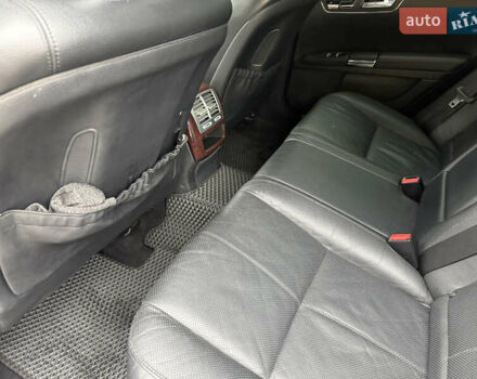 Черный Мерседес С Класс, объемом двигателя 3 л и пробегом 295 тыс. км за 12999 $, фото 23 на Automoto.ua