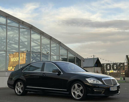 Черный Мерседес С Класс, объемом двигателя 5.5 л и пробегом 170 тыс. км за 17000 $, фото 41 на Automoto.ua