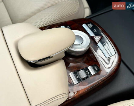 Мерседес С Клас 2009 у Житомирі на Automoto.ua Чорний Мерседес С Клас, об'ємом двигуна 5.46 л та пробігом 211 тис. км за 16555 $, фото 35 на Automoto.ua