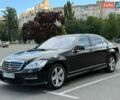 Чорний Мерседес С Клас, об'ємом двигуна 5.46 л та пробігом 260 тис. км за 17500 $, фото 1 на Automoto.ua