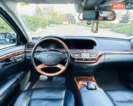 Черный Мерседес С Класс, объемом двигателя 2.99 л и пробегом 347 тыс. км за 13500 $, фото 21 на Automoto.ua
