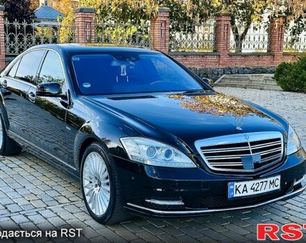 Чорний Мерседес С Клас, об'ємом двигуна 3 л та пробігом 347 тис. км за 14500 $, фото 1 на Automoto.ua