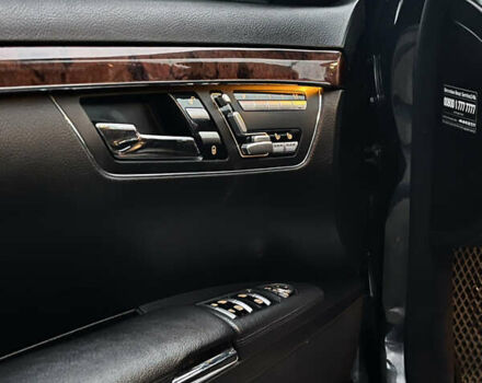 Черный Мерседес С Класс, объемом двигателя 3 л и пробегом 293 тыс. км за 9999 $, фото 14 на Automoto.ua