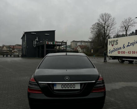 Черный Мерседес С Класс, объемом двигателя 2.99 л и пробегом 295 тыс. км за 14500 $, фото 2 на Automoto.ua