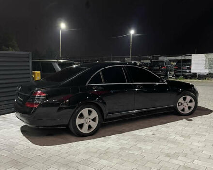 Черный Мерседес С Класс, объемом двигателя 3 л и пробегом 293 тыс. км за 9999 $, фото 5 на Automoto.ua