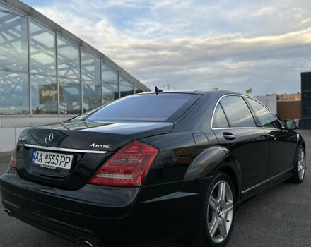 Черный Мерседес С Класс, объемом двигателя 5.5 л и пробегом 170 тыс. км за 17000 $, фото 22 на Automoto.ua