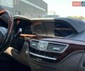 Чорний Мерседес С Клас, об'ємом двигуна 5 л та пробігом 241 тис. км за 13990 $, фото 57 на Automoto.ua
