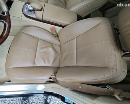 Черный Мерседес С Класс, объемом двигателя 5.5 л и пробегом 176 тыс. км за 15000 $, фото 13 на Automoto.ua