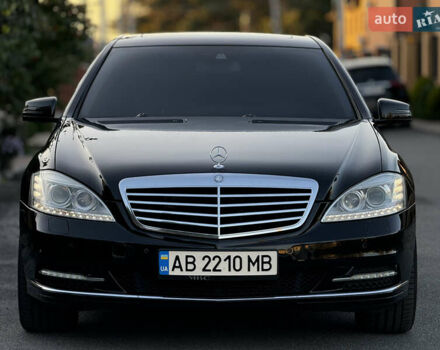 Черный Мерседес С Класс, объемом двигателя 3 л и пробегом 279 тыс. км за 18499 $, фото 33 на Automoto.ua