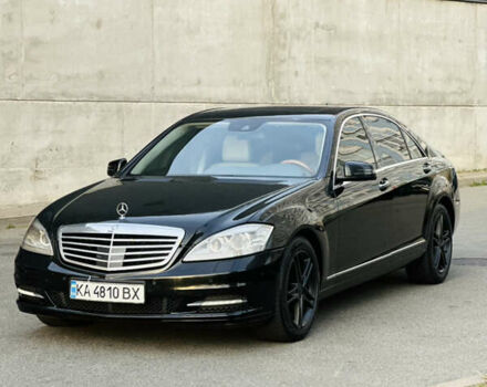 Чорний Мерседес С Клас, об'ємом двигуна 2.99 л та пробігом 220 тис. км за 6900 $, фото 1 на Automoto.ua