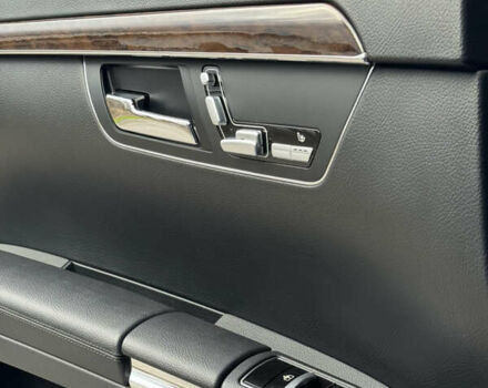 Черный Мерседес С Класс, объемом двигателя 5.46 л и пробегом 333 тыс. км за 14999 $, фото 27 на Automoto.ua