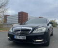 Черный Мерседес С Класс, объемом двигателя 5.46 л и пробегом 275 тыс. км за 20700 $, фото 3 на Automoto.ua