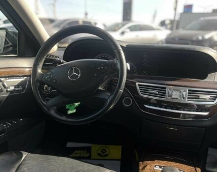 Чорний Мерседес С Клас, об'ємом двигуна 3 л та пробігом 455 тис. км за 16550 $, фото 10 на Automoto.ua