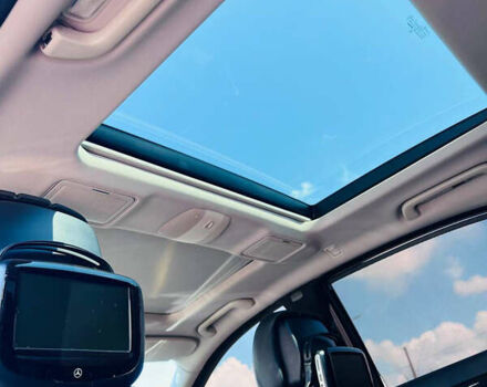 Черный Мерседес С Класс, объемом двигателя 5.46 л и пробегом 275 тыс. км за 20700 $, фото 9 на Automoto.ua