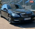 Черный Мерседес С Класс, объемом двигателя 5.5 л и пробегом 234 тыс. км за 15900 $, фото 1 на Automoto.ua
