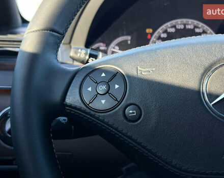 Черный Мерседес С Класс, объемом двигателя 5.46 л и пробегом 262 тыс. км за 14999 $, фото 8 на Automoto.ua