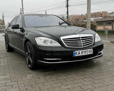 Черный Мерседес С Класс, объемом двигателя 3.5 л и пробегом 80 тыс. км за 19000 $, фото 6 на Automoto.ua