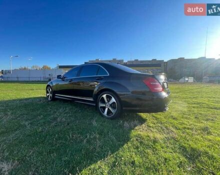 Мерседес С Класс 2010 в Киеве на Automoto.ua Черный Мерседес С Класс, объемом двигателя 5.5 л и пробегом 220 тыс. км за 17700 $, фото 15 на Automoto.ua