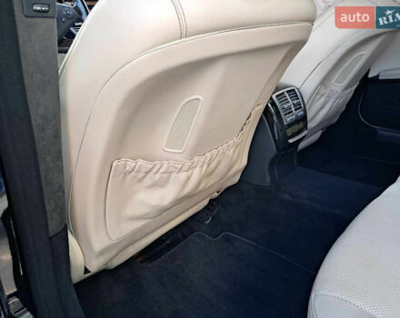 Черный Мерседес С Класс, объемом двигателя 5.5 л и пробегом 156 тыс. км за 22000 $, фото 35 на Automoto.ua