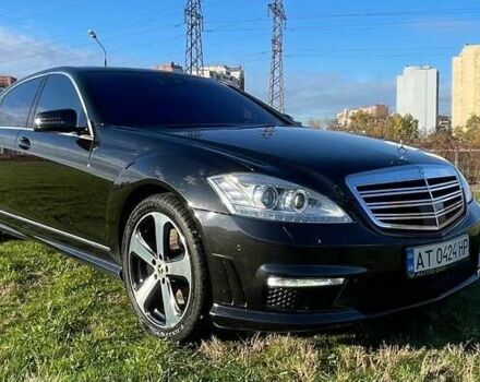 Мерседес С Класс 2010 в Киеве на Automoto.ua Черный Мерседес С Класс, объемом двигателя 5.5 л и пробегом 220 тыс. км за 17700 $, фото 9 на Automoto.ua