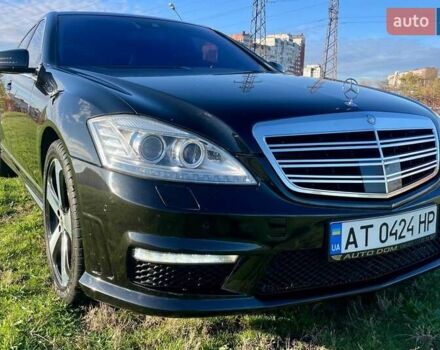 Мерседес С Класс 2010 в Киеве на Automoto.ua Черный Мерседес С Класс, объемом двигателя 5.5 л и пробегом 220 тыс. км за 17700 $, фото 1 на Automoto.ua