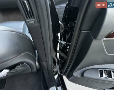 Черный Мерседес С Класс, объемом двигателя 3 л и пробегом 279 тыс. км за 18499 $, фото 57 на Automoto.ua