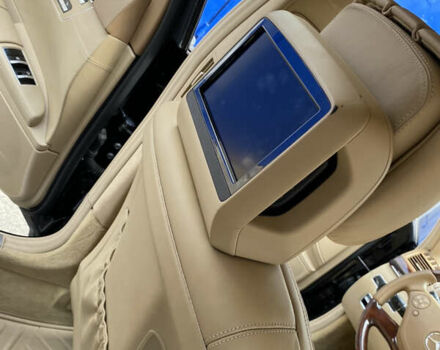 Черный Мерседес С Класс, объемом двигателя 5.46 л и пробегом 296 тыс. км за 17500 $, фото 11 на Automoto.ua