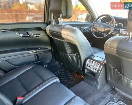 Мерседес С Класс 2010 в Киеве на Automoto.ua Черный Мерседес С Класс, объемом двигателя 5.5 л и пробегом 220 тыс. км за 17700 $, фото 27 на Automoto.ua