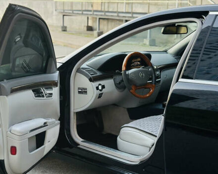 Чорний Мерседес С Клас, об'ємом двигуна 2.99 л та пробігом 220 тис. км за 6900 $, фото 7 на Automoto.ua