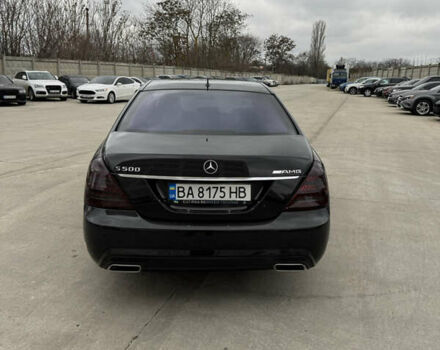 Черный Мерседес С Класс, объемом двигателя 5.5 л и пробегом 299 тыс. км за 11999 $, фото 5 на Automoto.ua