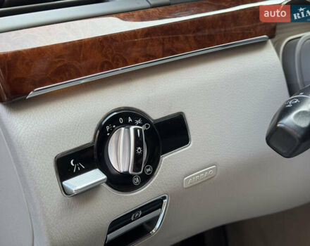 Черный Мерседес С Класс, объемом двигателя 5.46 л и пробегом 370 тыс. км за 14999 $, фото 20 на Automoto.ua