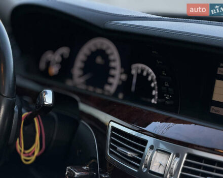 Черный Мерседес С Класс, объемом двигателя 3 л и пробегом 279 тыс. км за 18499 $, фото 60 на Automoto.ua
