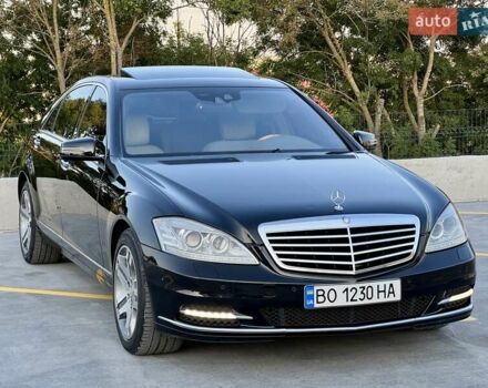 Черный Мерседес С Класс, объемом двигателя 5.5 л и пробегом 370 тыс. км за 13990 $, фото 13 на Automoto.ua