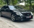 Черный Мерседес С Класс, объемом двигателя 5 л и пробегом 240 тыс. км за 13990 $, фото 2 на Automoto.ua